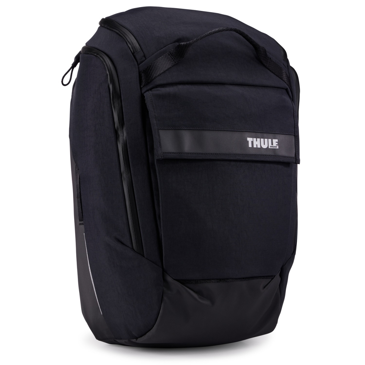   - Thule Paramount 26L - Black